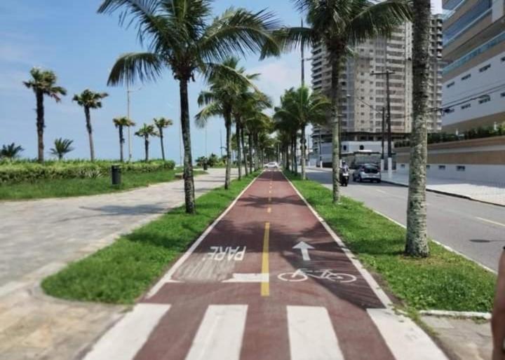 Apartamento Completo Pertinho Da Praia! Wi-Fi E Muito Mais Praia Grande  Extérieur photo